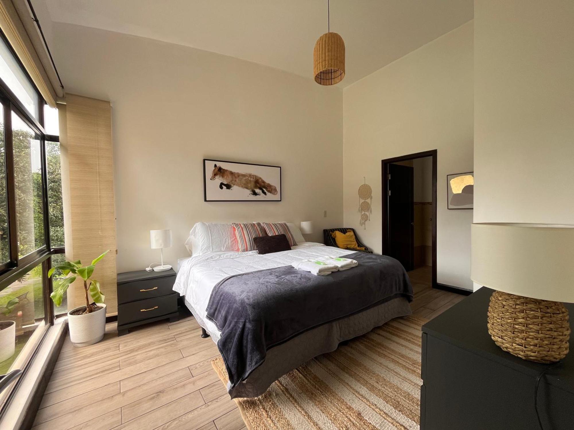 Cr Mariposa Rentals Lakeview Penthouse With Office Space, Pool, Gym, Tennis Santa Ana  Exteriör bild